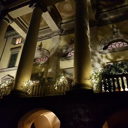 Charmerooms Palazzo Stampa Bergamo Bagian luar foto