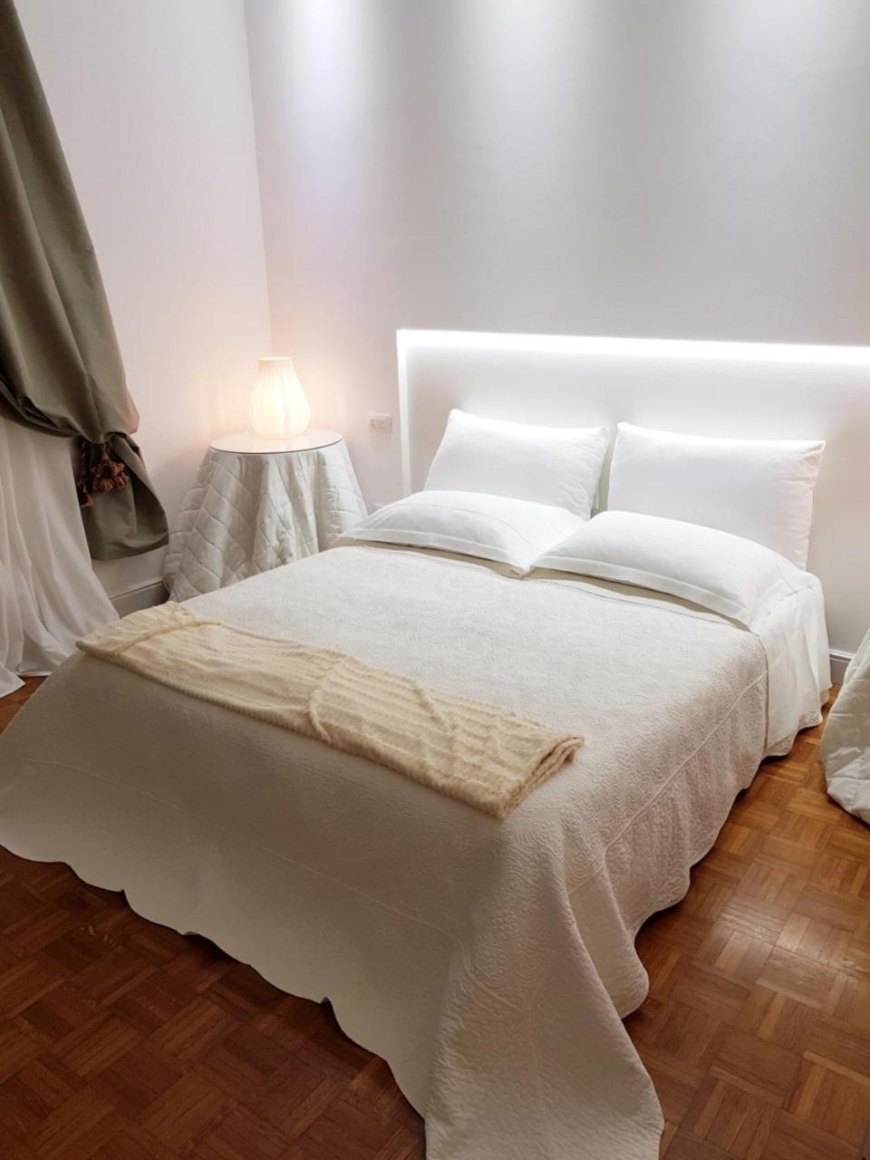 Charmerooms Palazzo Stampa Bergamo Bagian luar foto