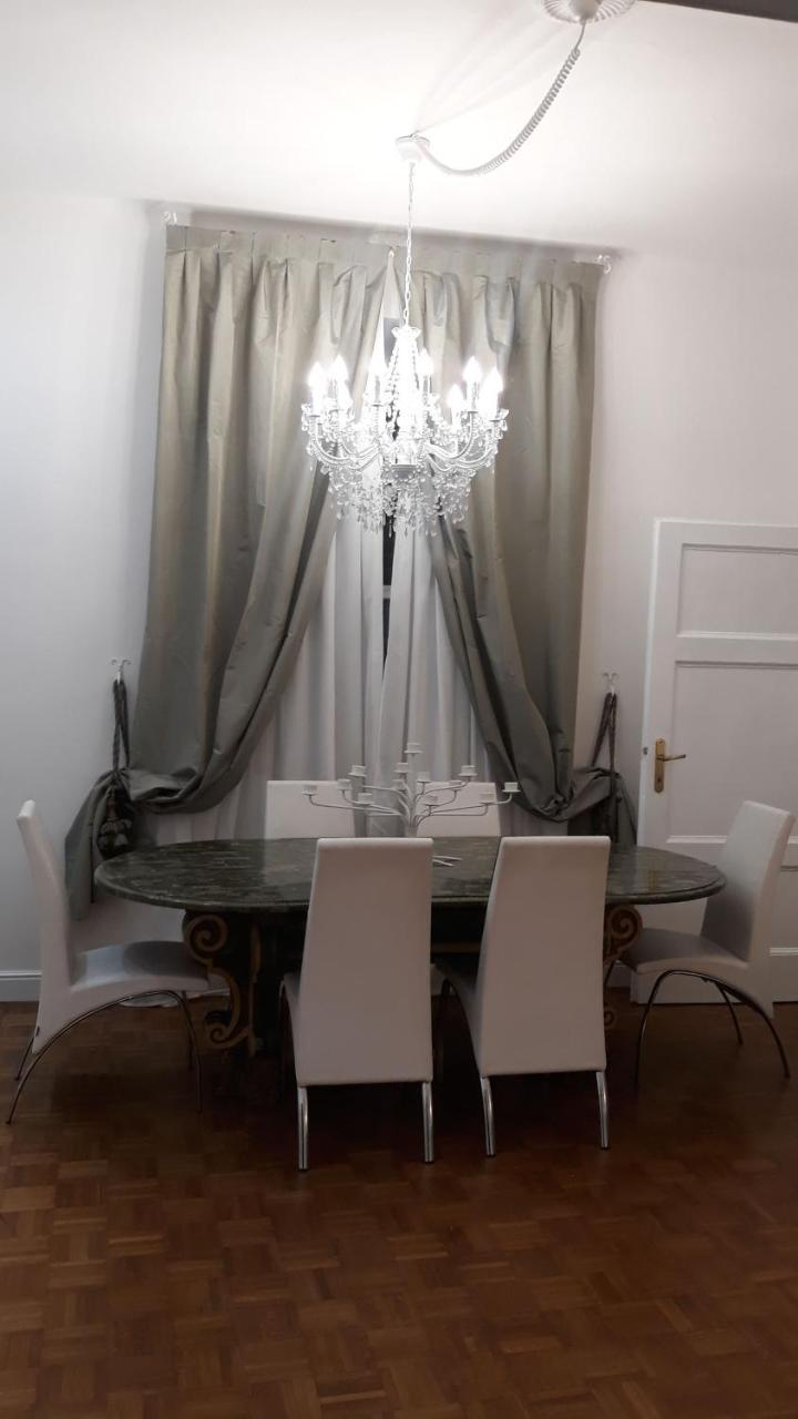 Charmerooms Palazzo Stampa Bergamo Bagian luar foto
